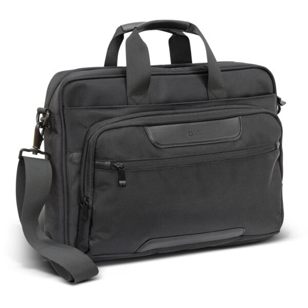 118871 - Swiss Peak Voyager Laptop Bag