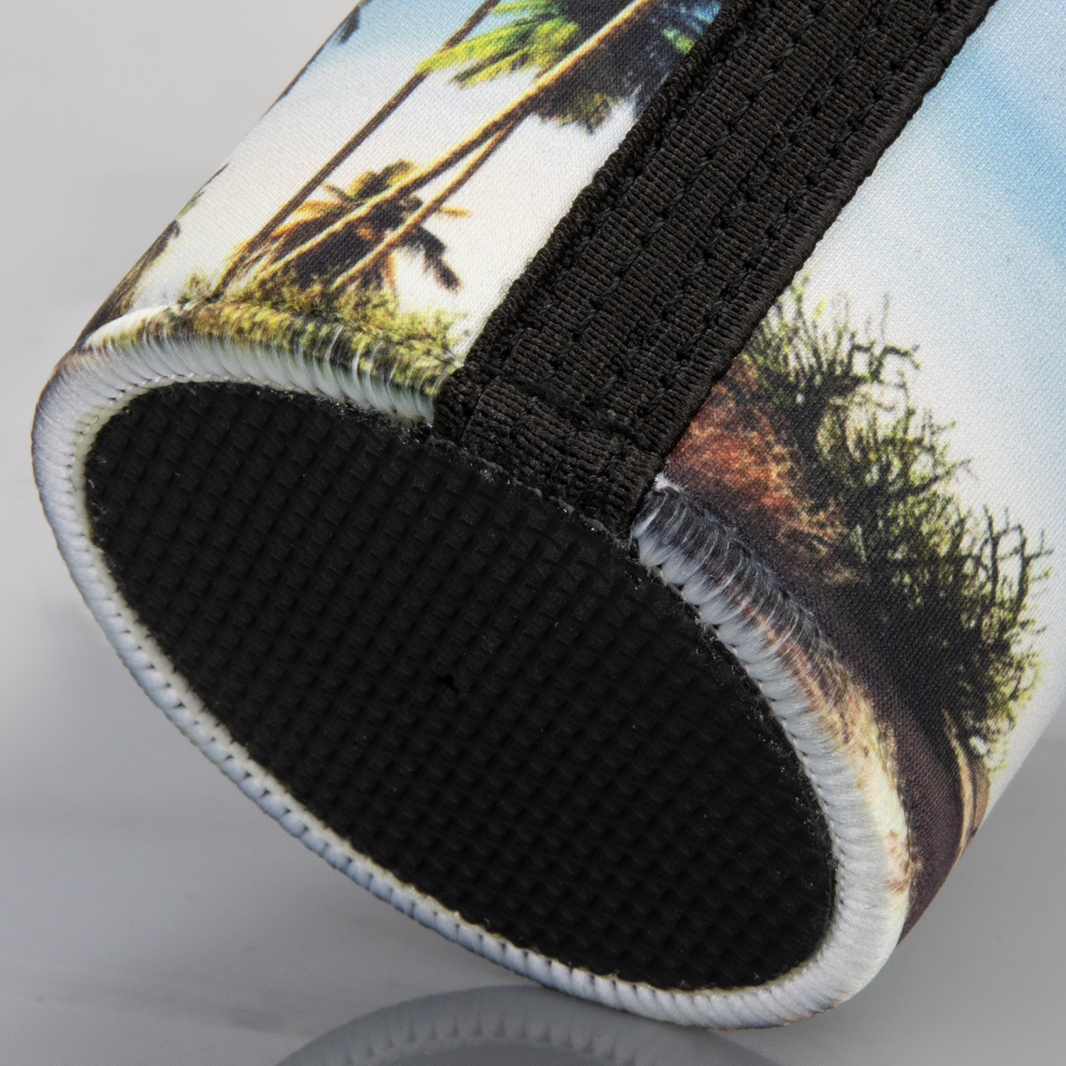 126880 - Bathans Stubby Holder - Image 4