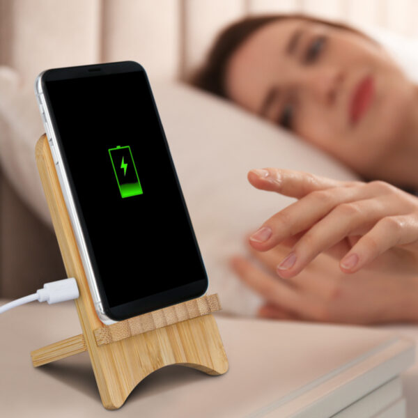 118495 - Bamboo Wireless Charging Stand - Image 4