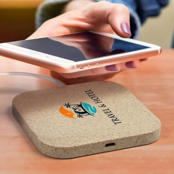 120612 - Alias Wireless Charger - Square - Image 2