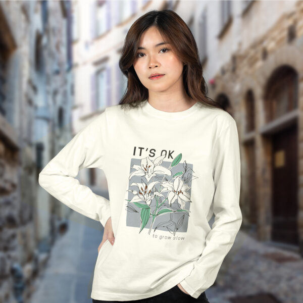 122459 - TRENDSWEAR Harlow Women's Long Sleeve Crew - Image 5
